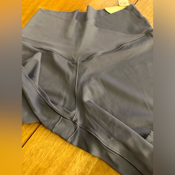 OFFLINE By Aerie Real Me High Waisted Crossover Legging BLUE -large - Picture 10 of 16